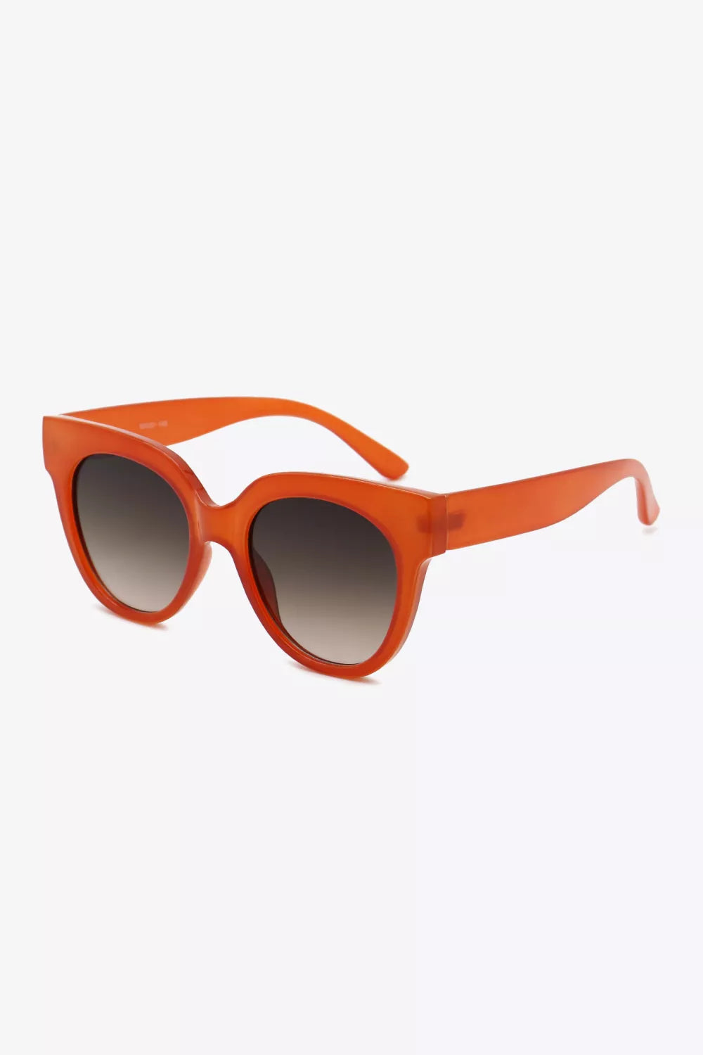 ffc6357d3a1a4b4cb3936bf3c7675769-Max